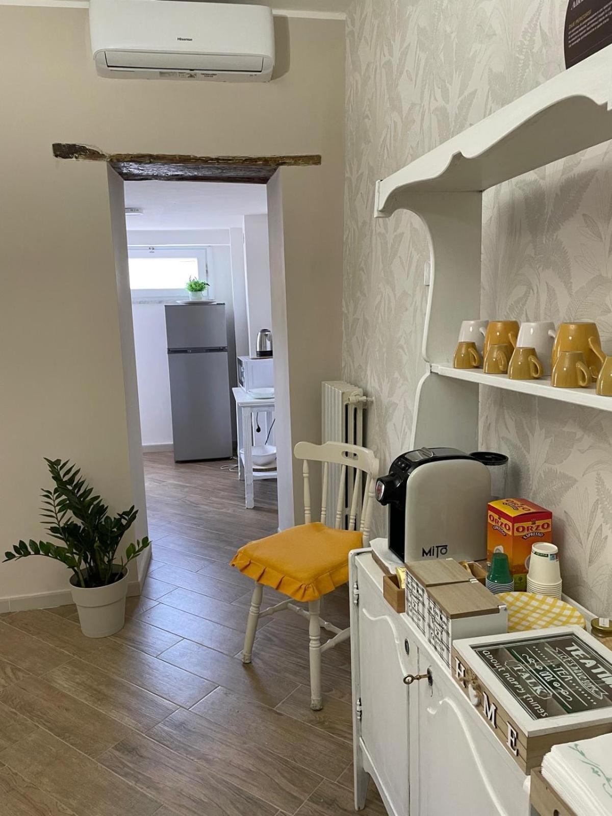 Goti Rooms B&B SantʼAgata deʼ Goti Extérieur photo